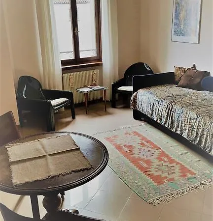 公寓 Squisleep 弗留利地区圣达尼埃莱